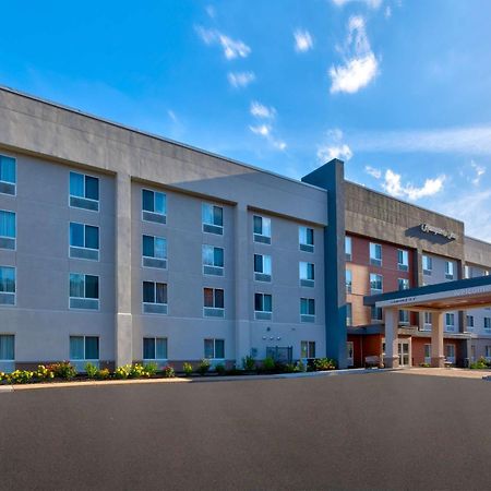 Hampton Inn Waterbury Exterior foto